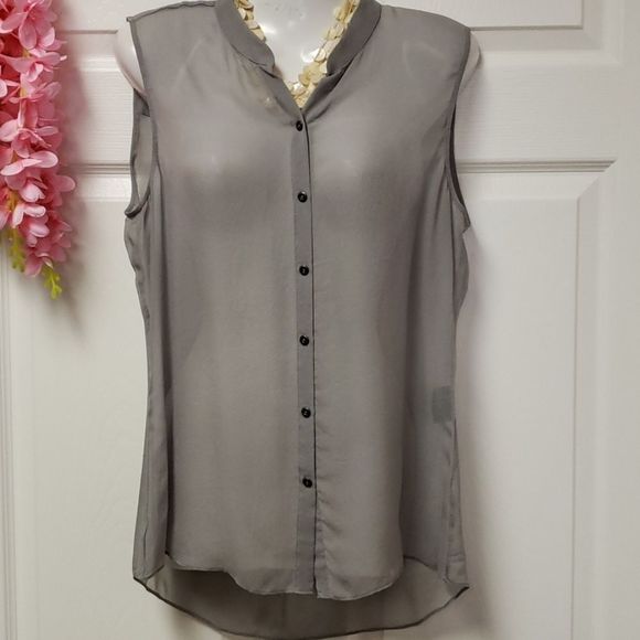 NWOT 💟 Tahari 100% SILK Sheer Blouse Top - Picture 2 of 11
